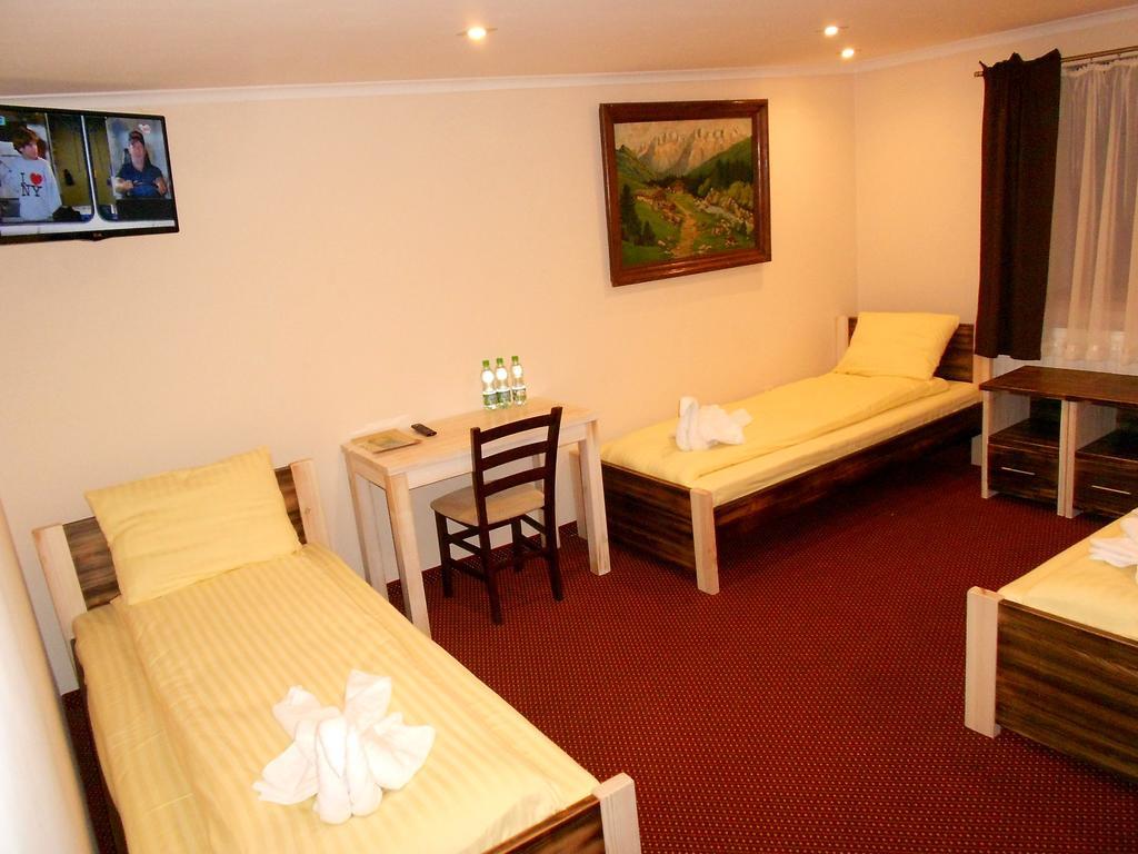 Zajazd Avangarda Wisznice Habitación foto