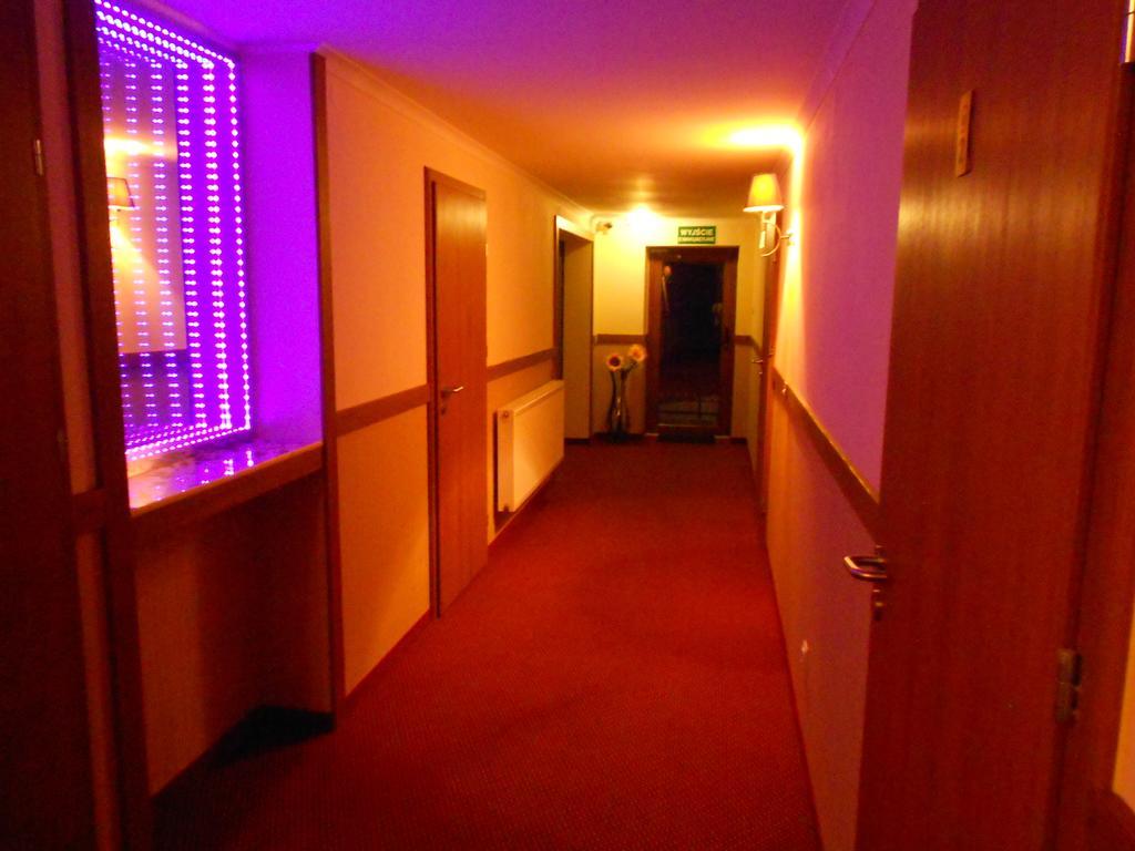 Zajazd Avangarda Wisznice Habitación foto